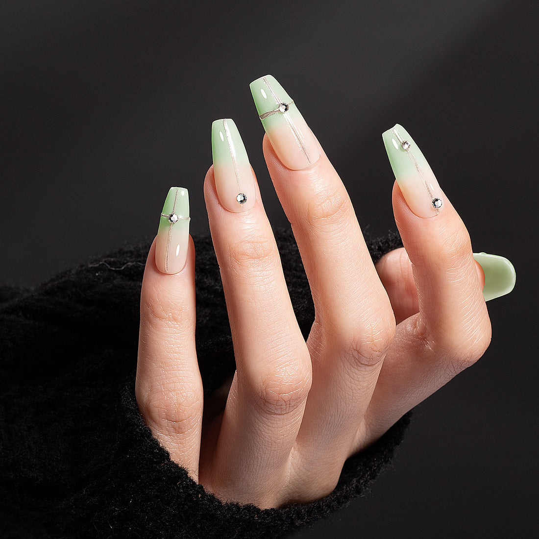 Gellen Jelly Gel Nail Polish, 18ML Sheer Pale Green Gel Polish UV Light Soak off Translucent Nail Polish Salon Manicure DIY Nail Art, Christmas Gifts for Women Girls